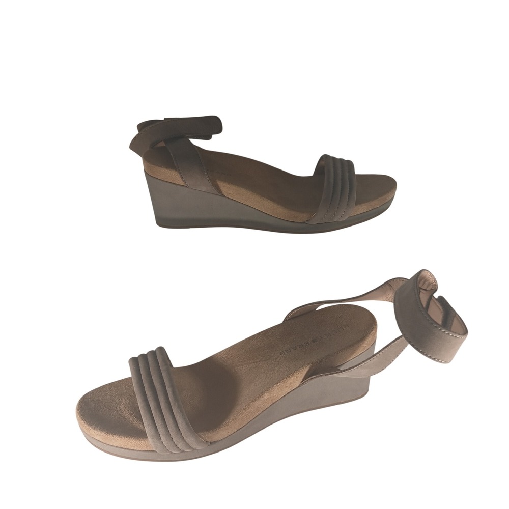 Lucky Brand Kellio Wedge Sandals 9 Taupe Leather Ankle Strap Boho Platform